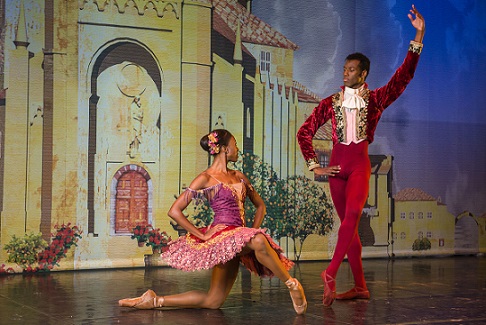Cuban-born dancers, Claudia Monja and Juan Carlos Osma perform their debut leading roles as Kitri and Basilio. Photo by Lauge Sorensen
